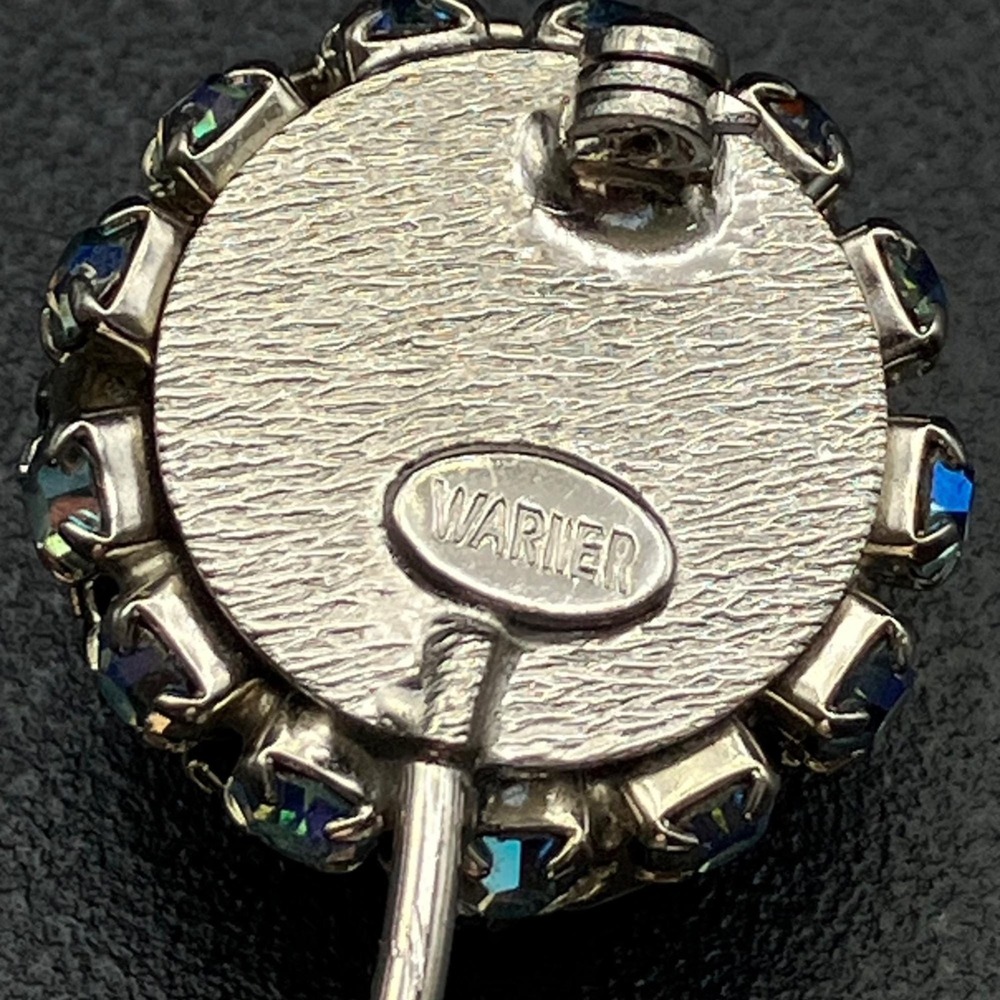Vintage Warner Rhinestone Flower Brooch Blue AB Iridescent Domed Floral Pin 2" - Picture 4 of 11